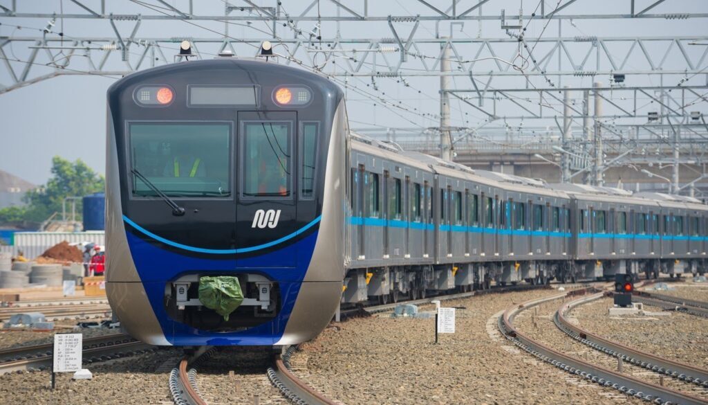 0-mrt-train